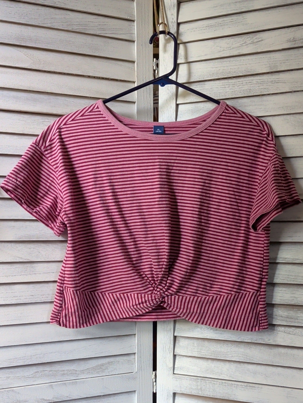 Old Navy Pink Striped Knot-Front Crop Top